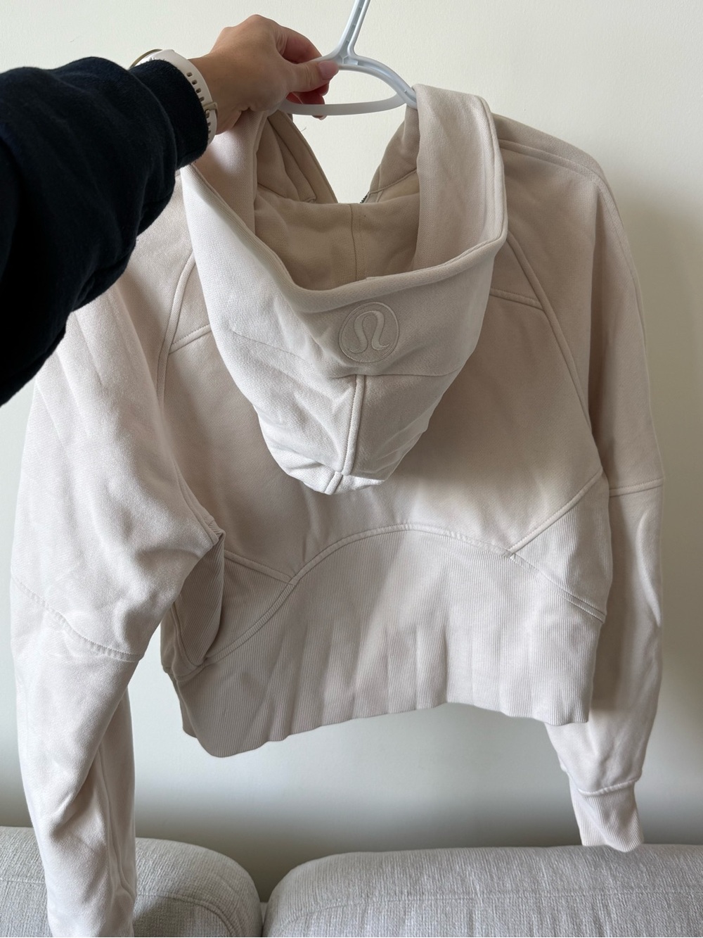 Lululemon Scuba crop hoodie - barely worn! - Picture 2 of 2